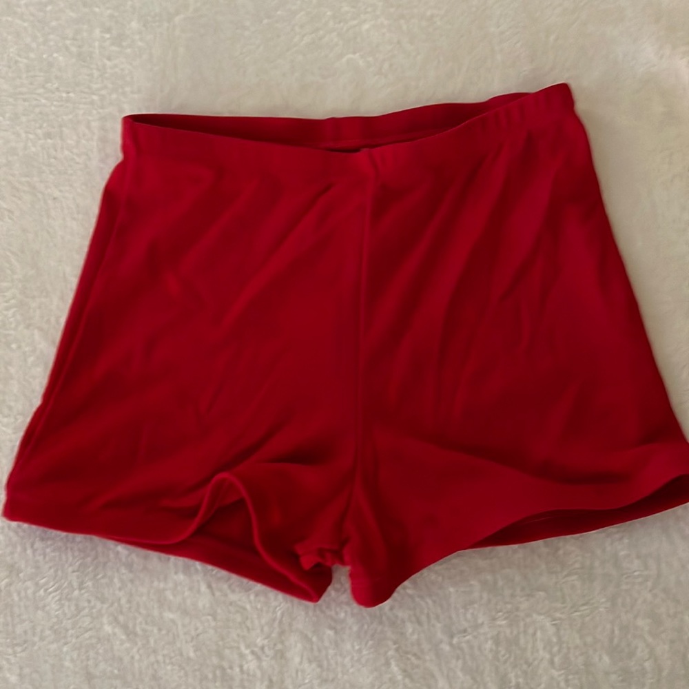 Chasse cheer shorts medium